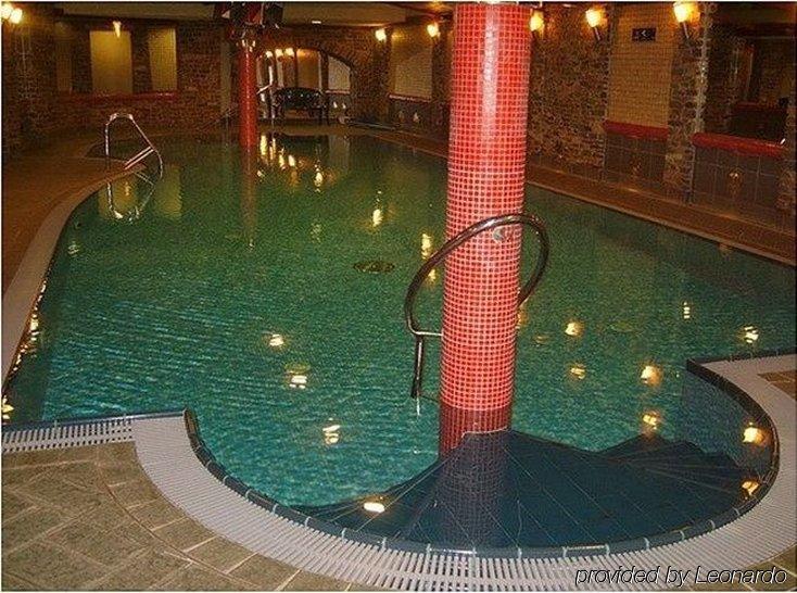 Hotel Acko 루좀베로크 외부 사진